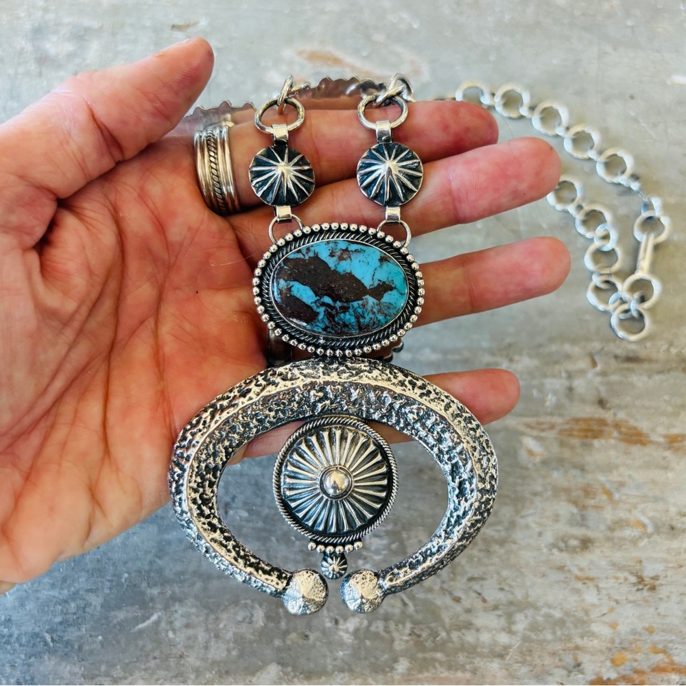 ♥️ Navajo ♥️ Hemerson Brown Sterling Silver & Egyptian Turquoise Naja Necklace